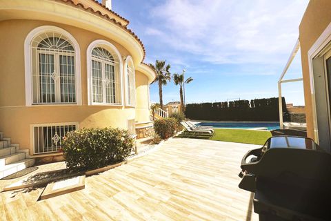 Villa a Rojales, Alicante, Rojales - € 857.000 | Ref: MLSC952079/13477 - foto 50