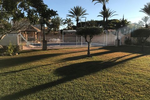 Villa a Cabo Roig, Alicante, Cabo Roig - € 1.490.000 | Ref: MLSC6153776/13477 - foto 4