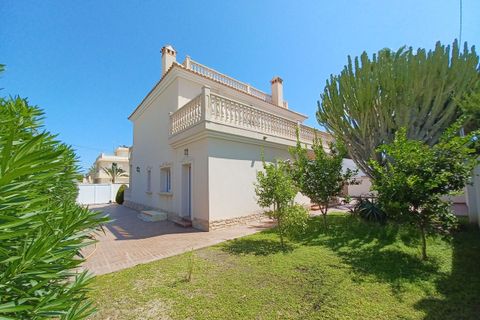 Villa a Cabo Roig, Alicante, Cabo Roig - € 910.000 | Ref: MLSC7062272/13477 - foto 7