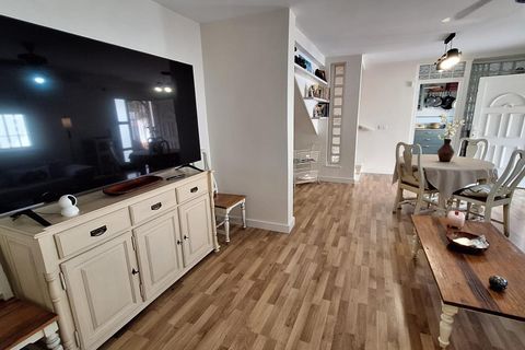 Villa a Torrevieja, Alicante, Torrevieja - € 490.000 | Ref: MLSC8414010/13477 - foto 3