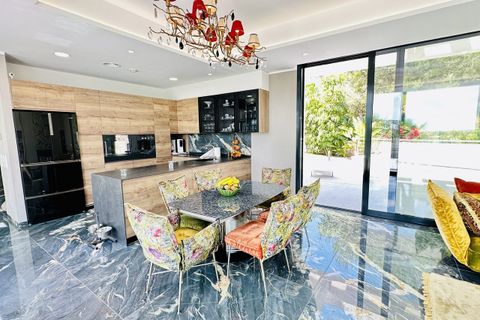 Villa a Orihuela, Alicante, Orihuela - € 2.195.000 | Ref: MLSC9843184/13477 - foto 11