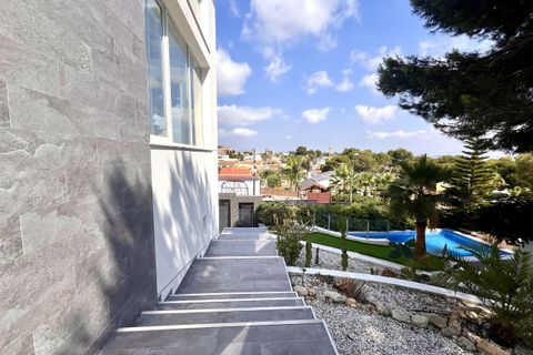 Villa a Torrevieja, Alicante, Torrevieja - € 1.050.000 | Ref: MLSC8754854/13477 - foto 41