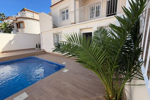 Rækkehus i Torrevieja, Alicante, Torrevieja - € 369.000 | Ref: MLSC8993408/13477 - foto 28