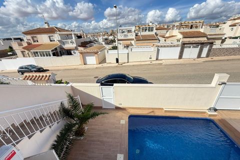 Rækkehus i Torrevieja, Alicante, Torrevieja - € 369.000 | Ref: MLSC8993408/13477 - foto 34