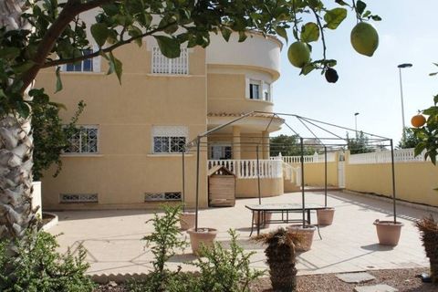 Villa a Torrevieja, Alicante, Torrevieja - € 539.000 | Ref: MLSC9630287/13477 - foto 9
