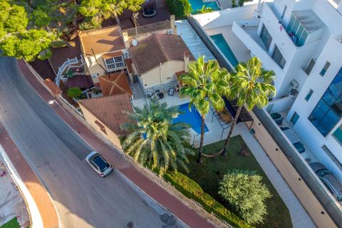 Villa i Torrevieja, Alicante, Torrevieja - € 490.000 | Ref: MLSC4630007/13477 - foto 4