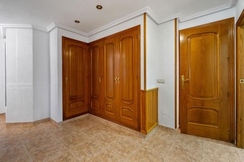 Villa i Torrevieja, Alicante, Torrevieja - € 490.000 | Ref: MLSC4630007/13477 - foto 24