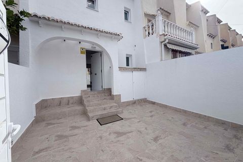 Villa a Torrevieja, Alicante, Torrevieja - € 229.000 | Ref: MLSC5067576/13477 - foto 5