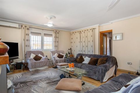Villa a Torrevieja, Alicante, Torrevieja - € 617.000 | Ref: MLSC6349029/13477 - foto 19