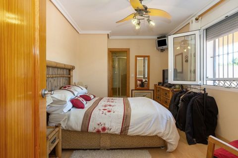 Villa a Torrevieja, Alicante, Torrevieja - € 617.000 | Ref: MLSC6349029/13477 - foto 26
