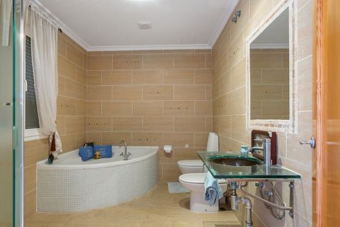 Villa a Torrevieja, Alicante, Torrevieja - € 617.000 | Ref: MLSC6349029/13477 - foto 41