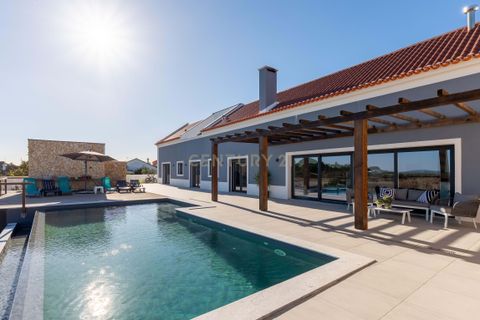Villa i Setubal, Setubal, Setubal - € 852.500 | Ref: C0498-00190 - foto 1
