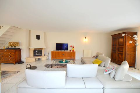 Villa a Lunel, Herault, Lunel - € 350.000 | Ref: 0209-MS - foto 2