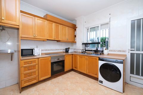 Villa i Playa Flamenca, Alicante, Playa Flamenca - € 370.000 | Ref: HE28197 - foto 7