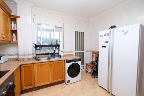 Villa i Playa Flamenca, Alicante, Playa Flamenca - € 370.000 | Ref: HE28197 - foto 8