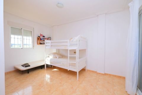 Villa i Playa Flamenca, Alicante, Playa Flamenca - € 370.000 | Ref: HE28197 - foto 12