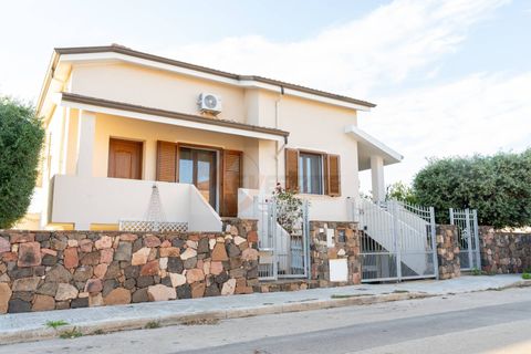 Villa i Olmedo, Sassari, Olmedo - € 385.000 | Ref: 13858 - foto 1