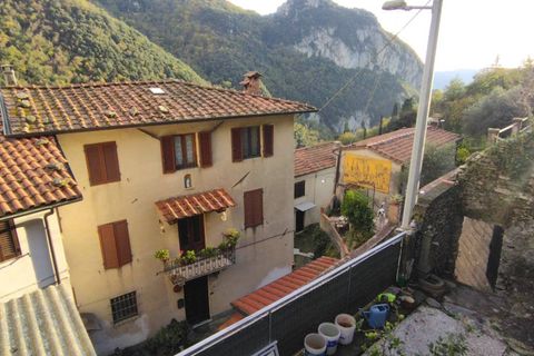 Villa i Camaiore, Lucca, Camaiore - € 200.000 | Ref: 2845 - foto 2