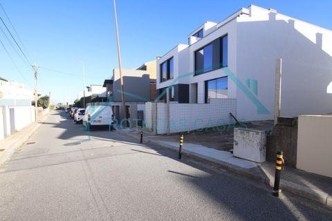 Helårsgrund i Lavra, Porto, Lavra - € 240.000 | Ref: PAR_646 - foto 2