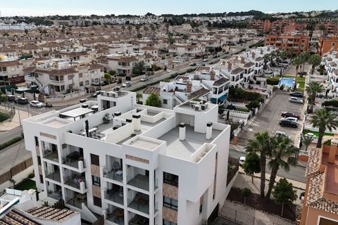 Ático en Villamartin, Alicante - foto 1