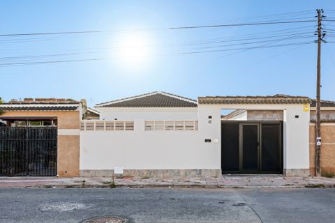 Villa i Torrevieja, Alicante, Torrevieja - € 499.000 | Ref: QK-41442 - foto 28