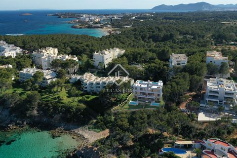 Villa a Cala Llenya, Ibiza, Cala Llenya - € 2.600.000 | Ref: IBZ42493 - foto 7