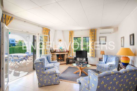 Villa i Empuriabrava, Gerona, Empuriabrava - € 890.000 | Ref: W-02XYCH - foto 12