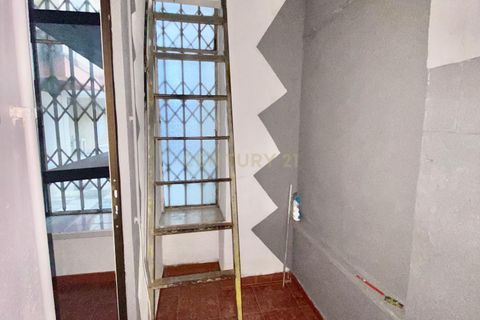 Erhvervsejendom i Amadora, Lisbon, Amadora - € 69.000 | Ref: C0362-00870 - foto 8