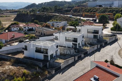 Villa i Amarante, Porto, Amarante - € 450.000 | Ref: #151-2025-02 - foto 29
