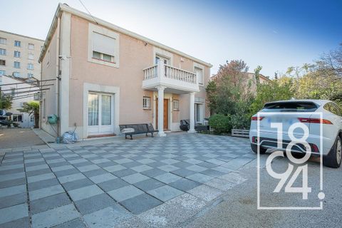Villa i Marseille, Bouches-du-Rhone, Marseille - € 900.000 | Ref: BT8X-68T-M96 - foto 1
