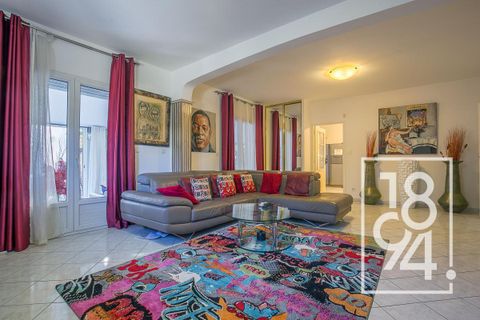 Villa i Marseille, Bouches-du-Rhone, Marseille - € 900.000 | Ref: BT8X-68T-M96 - foto 7