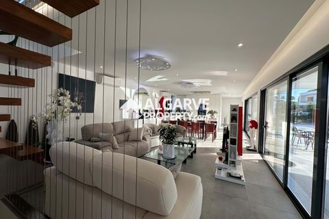 Villa a Alcantarilha, Faro, Alcantarilha - € 1.300.000 | Ref: V258750M - foto 9