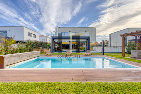 Villa i Trofa, Porto, Trofa - € 890.000 | Ref: HT00126 - foto 1
