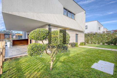 Villa i Trofa, Porto, Trofa - € 890.000 | Ref: HT00126 - foto 37