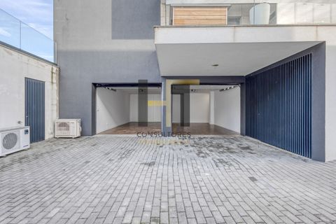Villa i Trofa, Porto, Trofa - € 890.000 | Ref: HT00126 - foto 45