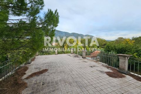 Villa i Terni, Terni, Terni - € 450.000 | Ref: MRL - AAG Terni - foto 24