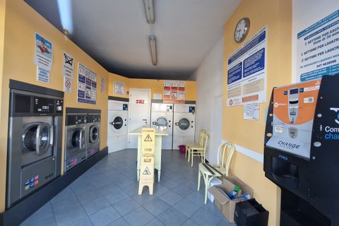 Erhvervsejendom i Lucca, Lucca, Lucca - € 105.000 | Ref: 6406 - foto 1
