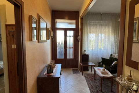 Villa i Lonigo, Vicenza, Lonigo - € 185.000 | Ref: 1146 - foto 8