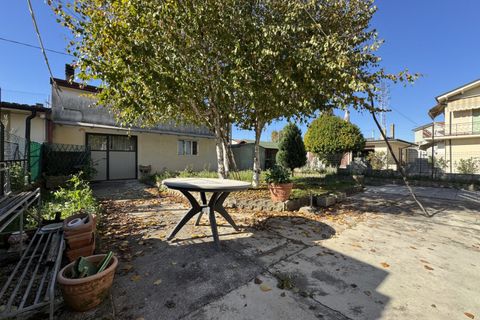 Villa i Lonigo, Vicenza, Lonigo - € 185.000 | Ref: 1146 - foto 18