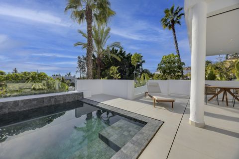 Rækkehus i El Paraiso, Malaga, El Paraiso - € 885.000 | Ref: R5160850 - foto 10