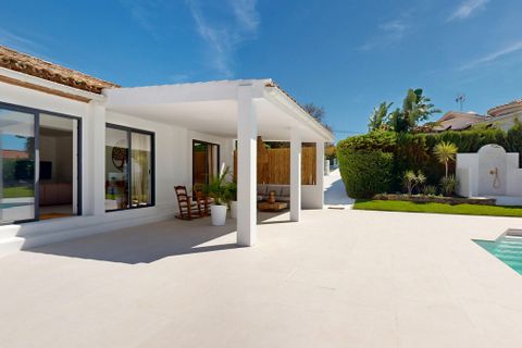 Villa a Estepona, Malaga, Estepona - € 1.395.000 | Ref: R5147254 - foto 11