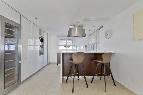 Penthouse i Estepona, Malaga, Estepona - € 1 850 000 | Ref: R5196673 - foto 2