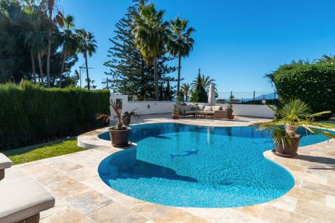 Villa a Elviria, Malaga, Elviria - € 1.400.000 | Ref: R5229427 - foto 2