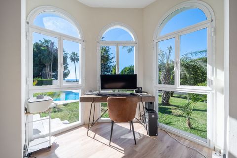 Villa a Elviria, Malaga, Elviria - € 1.400.000 | Ref: R5229427 - foto 4