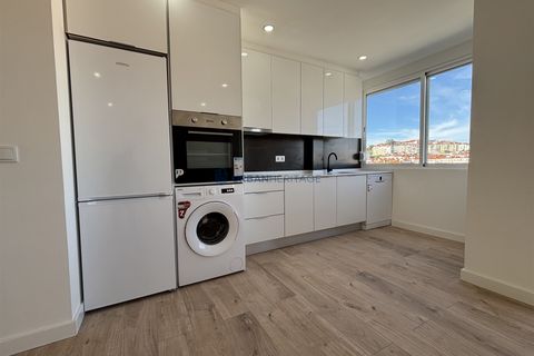 Lejlighed i Amadora, Lisbon, Amadora - € 349.000 | Ref: UH011519 - foto 9
