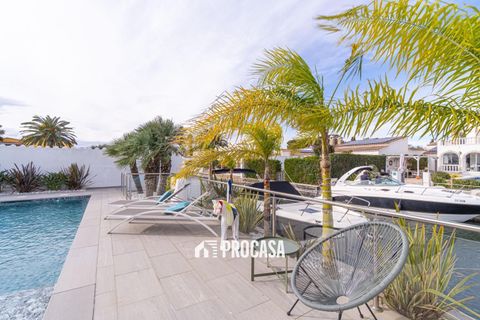 Villa i Empuriabrava, Gerona, Empuriabrava - € 1.259.000 | Ref: 4060 - foto 8