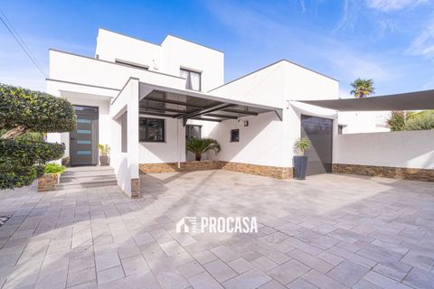 Villa i Empuriabrava, Gerona, Empuriabrava - € 1.259.000 | Ref: 4060 - foto 22