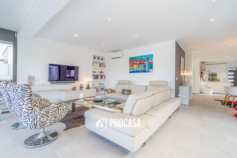 Villa i Empuriabrava, Gerona, Empuriabrava - € 1.259.000 | Ref: 4060 - foto 27