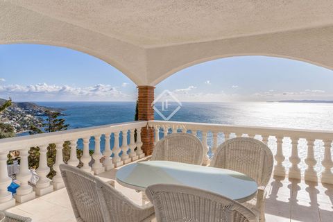 Villa i Roses, Gerona, Roses - € 1.295.000 | Ref: CBR64775 - foto 4