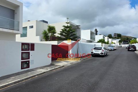 Villa i Ponta Delgada, Sao Miguel, Ponta Delgada - € 595.000 | Ref: 220902001-120/13100 - foto 4
